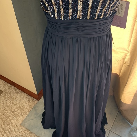NWT Mother of the Bride beaded cap sleeve Navy Gown - Picture 4 of 15